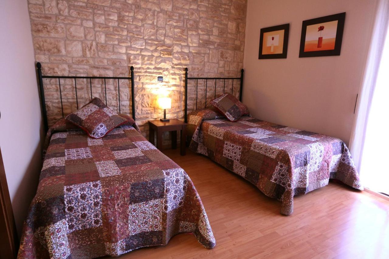 Hostal Del Senglar Espluga de Francolí Екстериор снимка