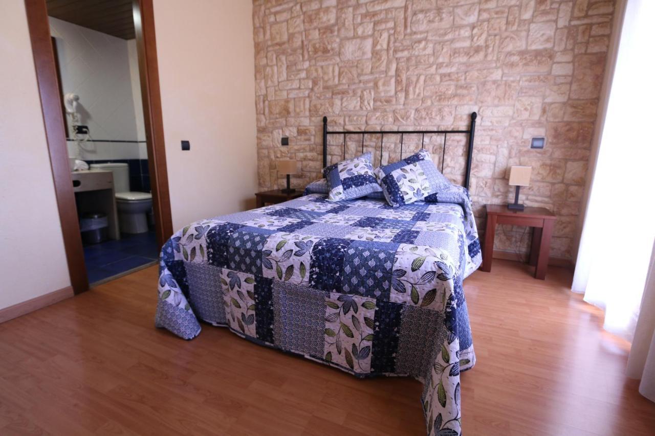 Hostal Del Senglar Espluga de Francolí Екстериор снимка