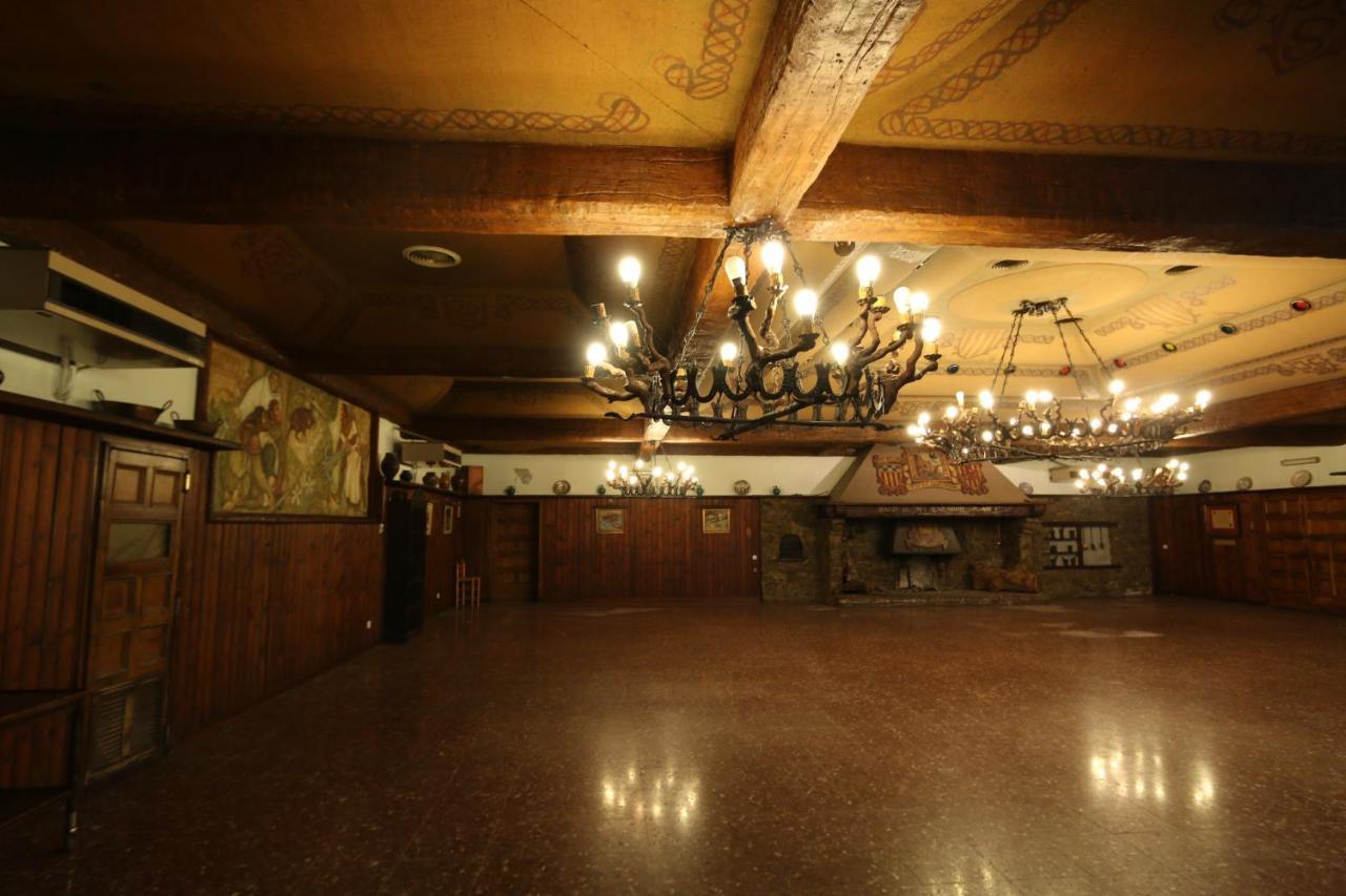 Hostal Del Senglar Espluga de Francolí Екстериор снимка